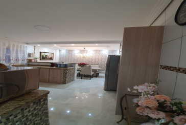 Belo Sobrado à venda no Jardim Vista Linda na Rua Amapola