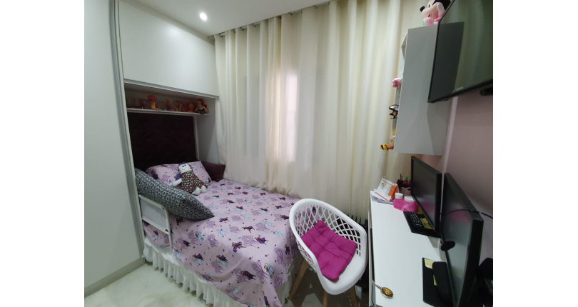 Belo Sobrado à venda no Jardim Vista Linda na Rua Amapola