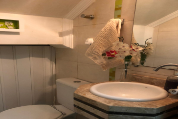 Belo Sobrado à venda na Vila Guedes na Rua São Francisco de Assis