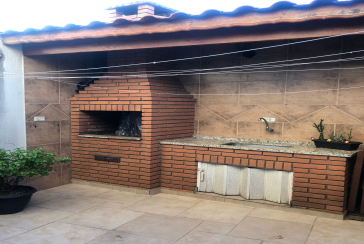 Belo Sobrado à venda na Vila Guedes na Rua São Francisco de Assis