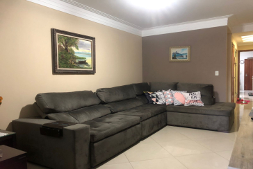 Belo Sobrado à venda na Vila Guedes na Rua São Francisco de Assis