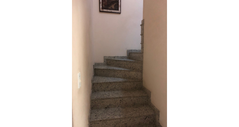 Belo Sobrado à venda na Vila Guedes na Rua São Francisco de Assis