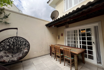 Belíssimo Sobrado à venda no Parque São Domingos na Rua Giovani Recordati 68