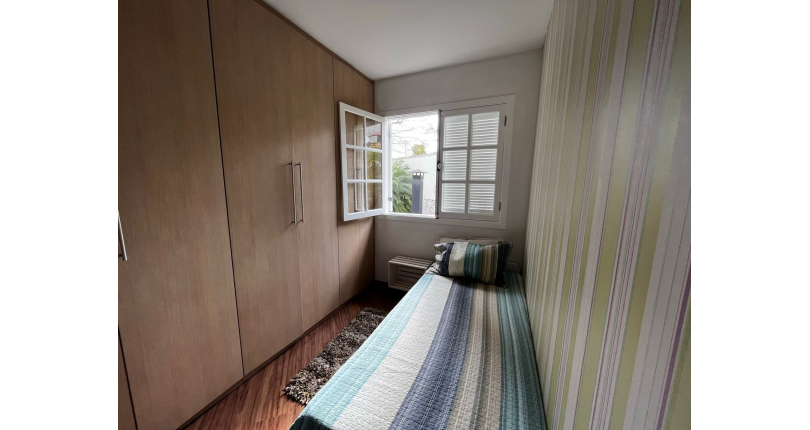 Belíssimo Sobrado à venda no Parque São Domingos na Rua Giovani Recordati 68