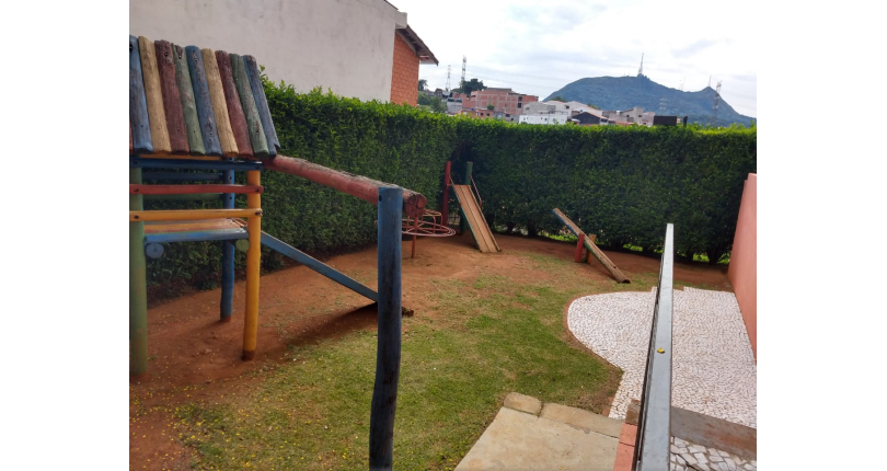 Apartamento à venda no Conjunto Residencial Vista Verde na Rua Jose Carlos de Resende 92, no Condomínio Edifício Giardino D Itália