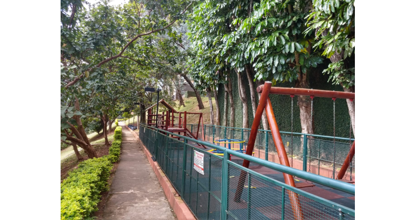 Apartamento à venda no Conjunto Residencial Vista Verde na Rua Jose Carlos de Resende 92, no Condomínio Edifício Giardino D Itália