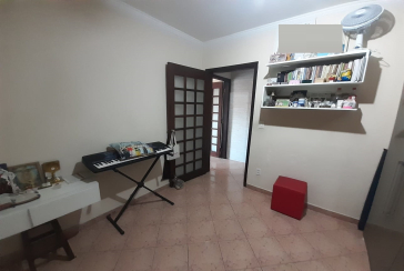 Bela Casa assobradada à venda no Parque São Domingos na Rua Severino Vilar Filho