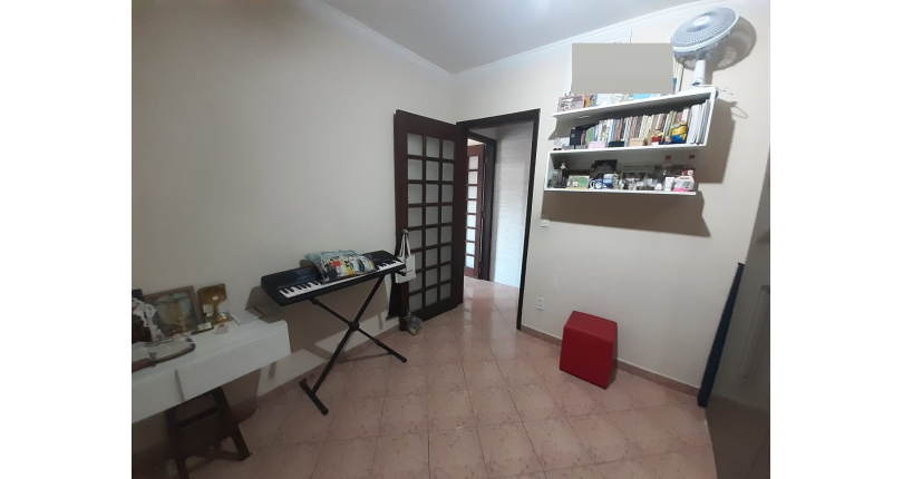 Bela Casa assobradada à venda no Parque São Domingos na Rua Severino Vilar Filho