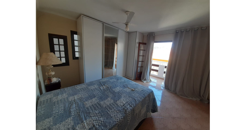 Bela Casa assobradada à venda no Parque São Domingos na Rua Severino Vilar Filho