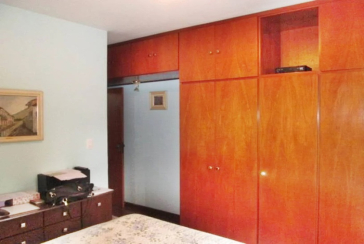 Sobrado à venda no Jardim Pinheiros na Rua Jose Mauro de Vasconcelos