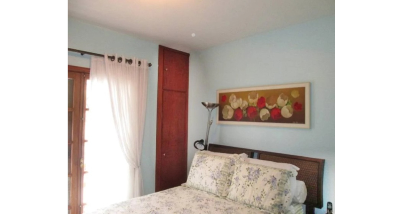 Sobrado à venda no Jardim Pinheiros na Rua Jose Mauro de Vasconcelos