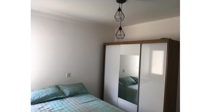 BELO Sobrado à venda no Jardim Bandeirantes (Zona Norte) na Rua Engenheiro Dolabela