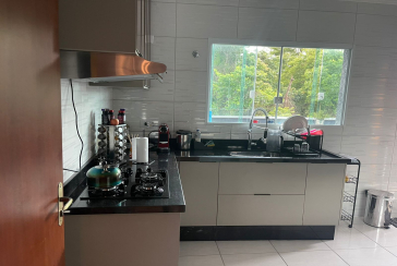 Sobrado à venda no Jaraguá na Rua Jimesana