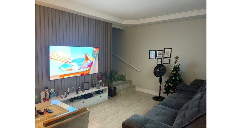 Sobrado à venda no Jaraguá na Rua Jimesana