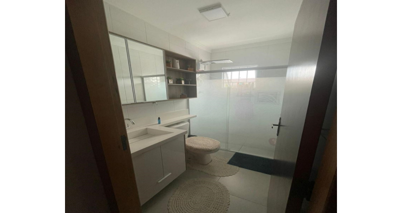 Sobrado à venda no Jaraguá na Rua Jimesana