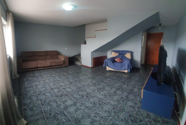 Oportunidade de Sobrado à venda no Jardim Mangalot na Rua José Baltore