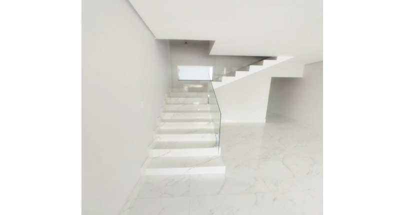 Sobrado novo à venda no Jardim Maristela na Rua Coronel Augusto Machado 302