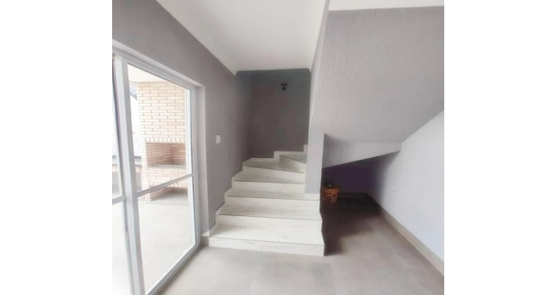 Sobrado novo à venda no Jardim Maristela na Rua Coronel Augusto Machado 302