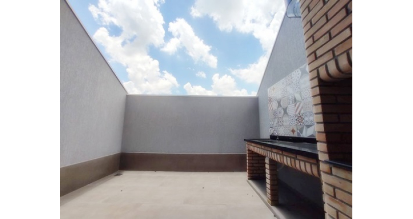 Sobrado novo à venda no Jardim Maristela na Rua Coronel Augusto Machado 306