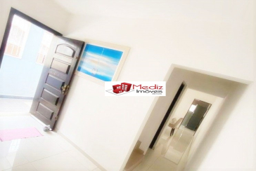 Belo Sobrado à venda no Jardim Santo Elias na Rua Cícero Fernandes de Lyra