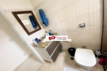 Belo Sobrado à venda no Jardim Santo Elias na Rua Cícero Fernandes de Lyra