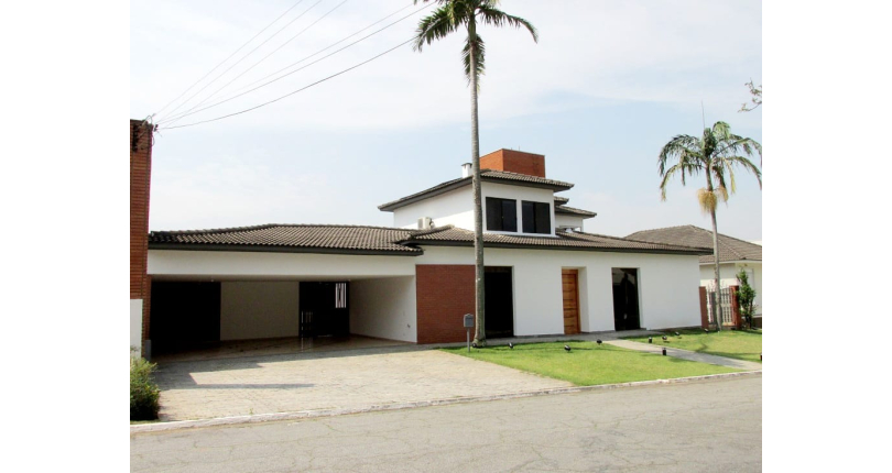 Belíssima Casa à venda em Alphaville na Alameda Tulipas no Alphaville Residencial Alpha 5