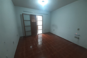 Lindo Sobrado à venda no Conjunto Residencial Vista Verde na Rua Ricardo Abed