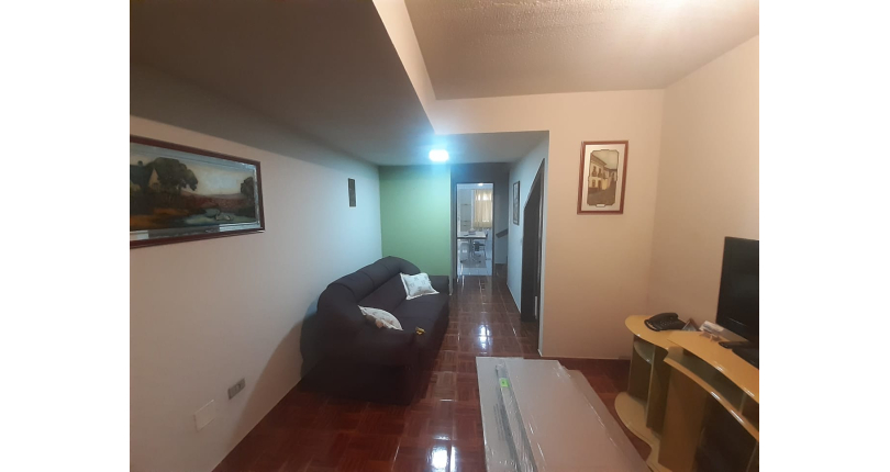 Lindo Sobrado à venda no Conjunto Residencial Vista Verde na Rua Ricardo Abed