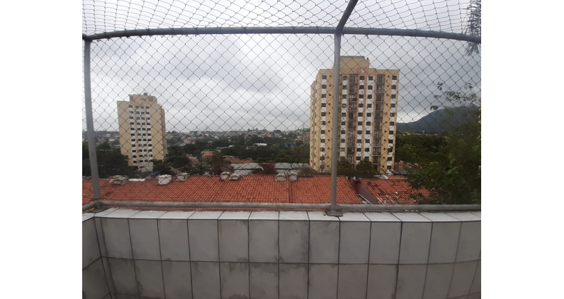Lindo Sobrado à venda no Conjunto Residencial Vista Verde na Rua Ricardo Abed