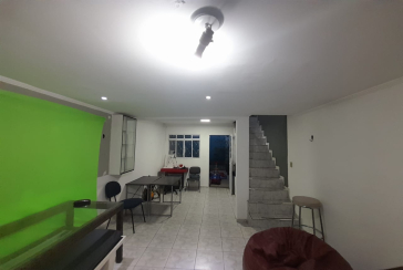 Bom Sobrado à venda no Conjunto Residencial Vista Verde na Rua Ricardo Abed