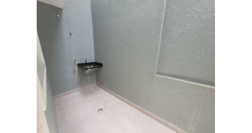 Sobrado novo à venda na Vila Jaguara na Rua Pinheiro Raposo 143