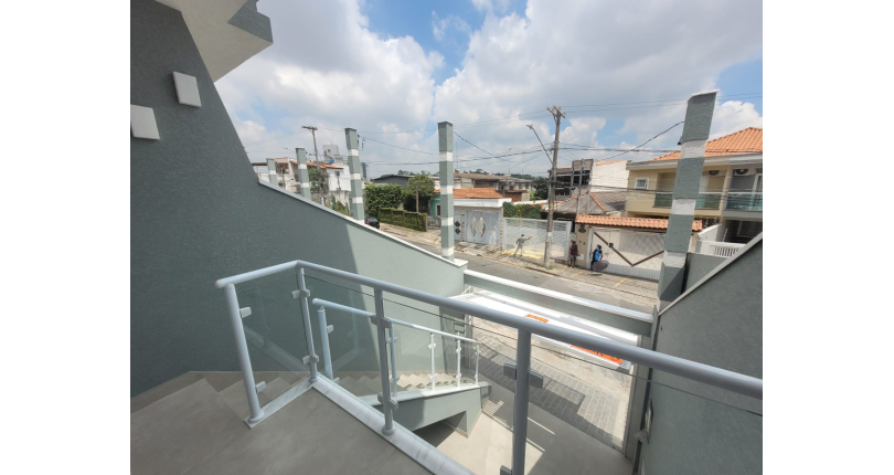 Sobrado novo à venda na Vila Jaguara na Rua Pinheiro Raposo 143