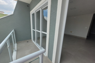 Belo Sobrado novo à venda na Vila Jaguara na Rua Pinheiro Raposo 151