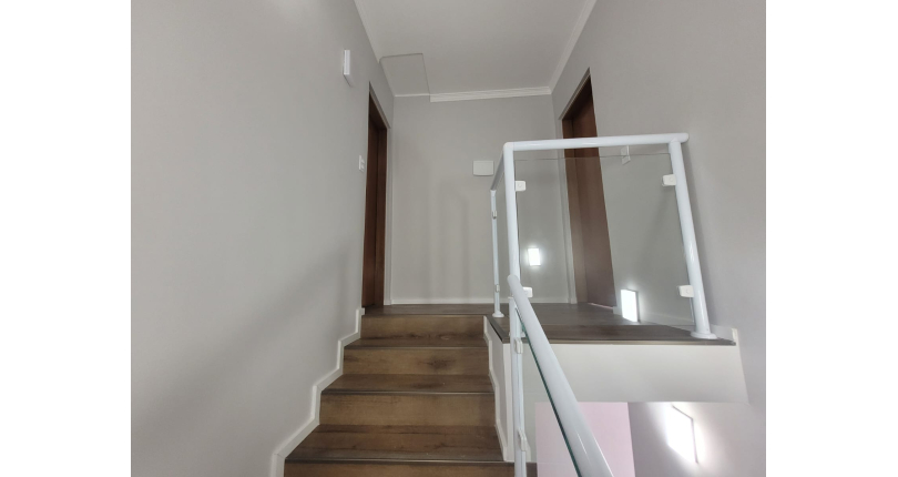 Belo Sobrado novo à venda na Vila Jaguara na Rua Pinheiro Raposo 155