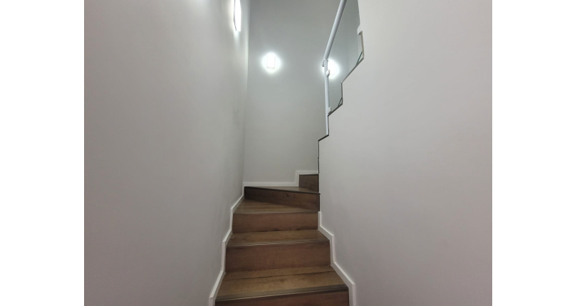 Belo Sobrado novo à venda na Vila Jaguara na Rua Pinheiro Raposo 155