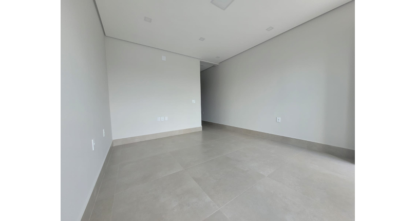 Belo Sobrado novo à venda na Vila Jaguara na Rua Pinheiro Raposo 155