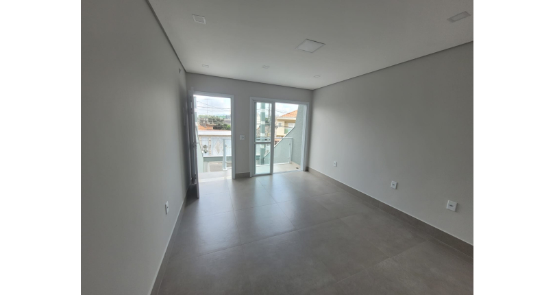 Belo Sobrado novo à venda na Vila Jaguara na Rua Pinheiro Raposo 155