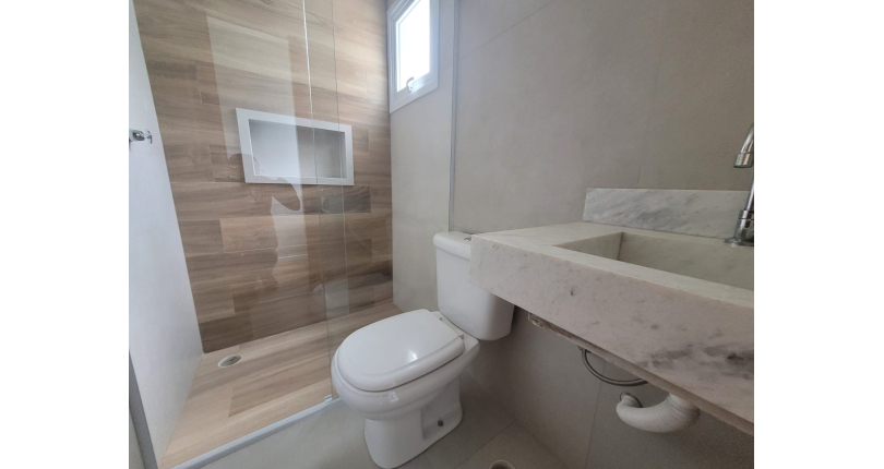 Belo Sobrado novo à venda na Vila Jaguara na Rua Pinheiro Raposo 155