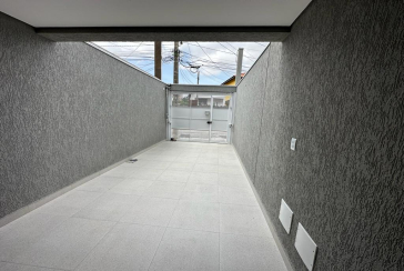  Lindo Sobrado novo à venda no Parque São Domingos na Rua Sérvio Clevinski 54