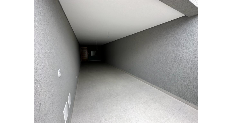  Lindo Sobrado novo à venda no Parque São Domingos na Rua Sérvio Clevinski 54