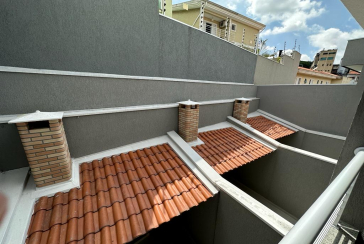  Lindo Sobrado novo à venda no Parque São Domingos na Rua Sérvio Clevinski 52