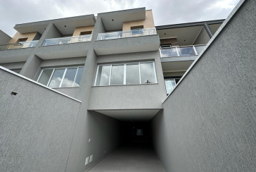  Lindo Sobrado novo à venda no Parque São Domingos na Rua Sérvio Clevinski 52