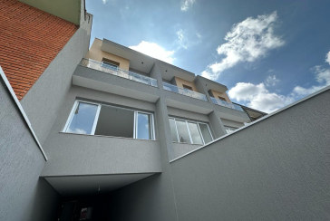  Lindo Sobrado novo à venda no Parque São Domingos na Rua Sérvio Clevinski 52