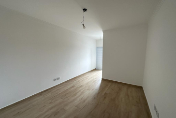 Lindo Sobrado novo à venda no Parque São Domingos na Rua Sérvio Clevinski 60