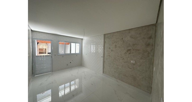 Lindo Sobrado novo à venda no Parque São Domingos na Rua Sérvio Clevinski 60