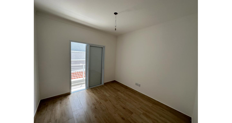 Lindo Sobrado novo à venda no Parque São Domingos na Rua Sérvio Clevinski 60