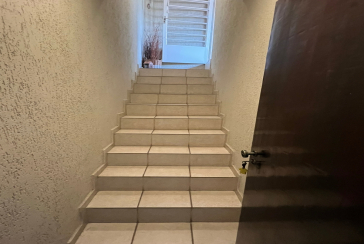 Linda Casa Térrea à venda no Jardim São José (Zona Norte) na Praça Ribeira das Naus