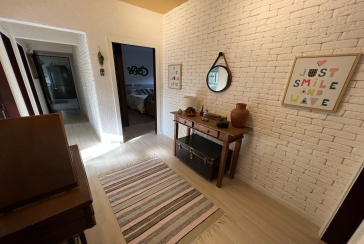 Linda Casa Térrea à venda no Jardim São José (Zona Norte) na Praça Ribeira das Naus