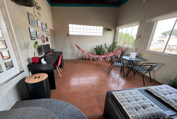 Linda Casa Térrea à venda no Jardim São José (Zona Norte) na Praça Ribeira das Naus