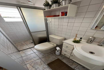 Linda Casa Térrea à venda no Jardim São José (Zona Norte) na Praça Ribeira das Naus